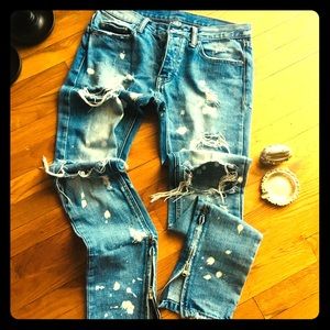 *M N M L* Distressed Moto